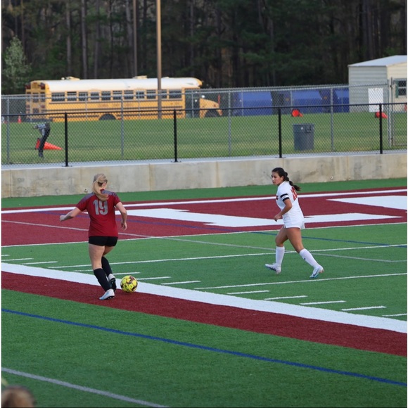 Meet your Posher, Ava - Picture 2 of 3